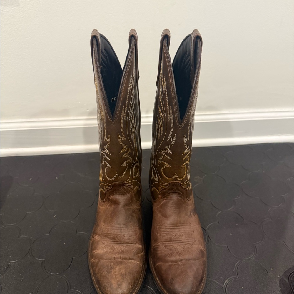 Laredo Brown Leather Western Cowboy Boots with Embroidered Shaft